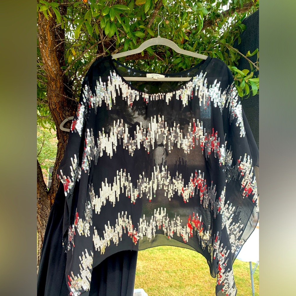 UMGEE Sparkly Tunic (Perfect for New Year’s!)